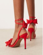 Namos double bow detailed high sandal in red satin