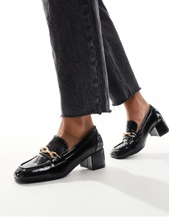 heeled loafers in black patent