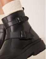 Tasmin double buckle boot in black