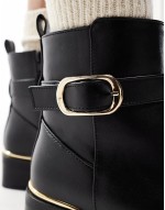 Ciara ankle boots with buckle in black