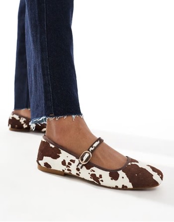 flat mary jane in cow print