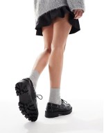 Leora chunky boat shoes in black