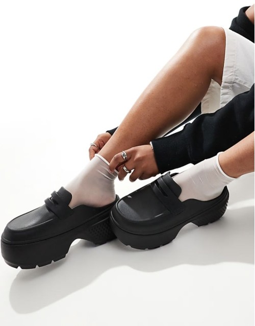 Unisex Stomp loafer in black