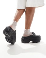 Unisex Stomp loafer in black