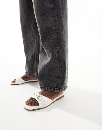 60% New Celini flat sandals in white patent