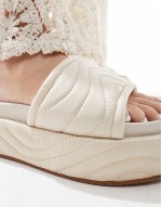 ‌Stylish Mylo flatform slider in stone