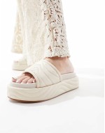 ‌Stylish Mylo flatform slider in stone