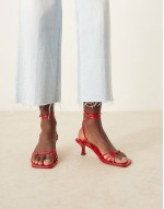 Hammock strappy kitten heel sandals in red